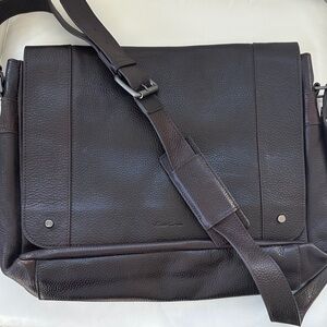 Kenneth Cole New York Dark Brown Leather Messenger Bag. New without tags.